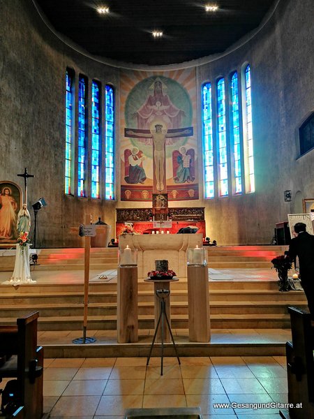 Kirche Erlöserkirche Lustenau Trauerfeier Beerdigung Verabschiedung Vorarlberg Musik Kirche Trauersängerin Sängerin mit Gitarre www.trauer-musik.at www.gesangundgitarre.at Gesang Gitarre Yvonne Brugger Trauersängerin KirchensängerinKirche Feldkirch Gisingen Trauerfeier Beerdigung Verabschiedung Vorarlberg Musik Kirche Trauersängerin Sängerin mit Gitarre www.trauer-musik.at www.gesangundgitarre.at Gesang Gitarre Yvonne Brugger Trauersängerin Kirchensängerin