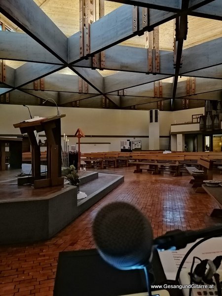 Kirche Hohenems Bodensee Vorarlberg Verabschiedung Trauerfeier Beerdigung Verabschiedung Musik Kirche Solomusikerin Sängerin mit Gitarre www.trauer-musik.at www.gesangundgitarre.at Gesang Gitarre Yvonne Brugger Trauersängerin Kirchensängerin Kirche Trauerfeier Beerdigung Verabschiedung Vorarlberg Musik Kirche Sängerin mit Gitarre www.trauer-musik.at www.gesangundgitarre.at Gesang Gitarre Yvonne Brugger Trauersängerin Kirchensängerin