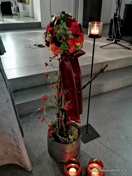 Kirche Kennelbach Vorarlberg Verabschiedung Trauerfeier Beerdigung Verabschiedung Musik Kirche Solomusikerin Sängerin mit Gitarre www.trauer-musik.at www.gesangundgitarre.at Gesang Gitarre Yvonne Brugger Trauersängerin Kirchensängerin Kirche Trauerfeier Beerdigung Verabschiedung Vorarlberg Musik Kirche Sängerin mit Gitarre www.trauer-musik.at www.gesangundgitarre.at Gesang Gitarre Yvonne Brugger Trauersängerin Kirchensängerin