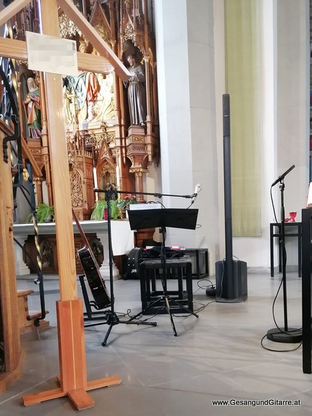 Frastanz Kirche Vorarlberg Verabschiedung Trauerfeier Beerdigung Verabschiedung Totenwache Musik Kirche Solomusikerin Sängerin mit Gitarre www.trauer-musik.at www.gesangundgitarre.at Gesang Gitarre Yvonne Brugger Trauersängerin Kirchensängerin Kirche Trauerfeier Beerdigung Verabschiedung Vorarlberg Musik Kirche Sängerin mit Gitarre www.trauer-musik.at www.gesangundgitarre.at Gesang Gitarre Yvonne Brugger Trauersängerin Kirchensängerin