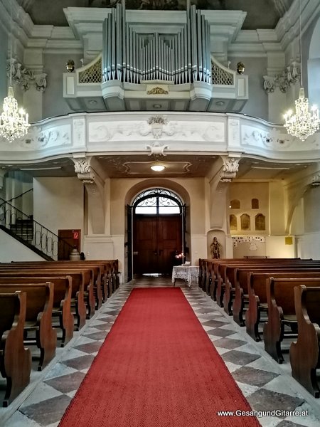 Salzburg Stadt Gnigl Kirche Verabschiedung Trauerfeier Beerdigung Verabschiedung Totenwache Musik Kirche Solomusikerin Sängerin mit Gitarre www.trauer-musik.at www.gesangundgitarre.at Gesang Gitarre Yvonne Brugger Trauersängerin Kirchensängerin Kirche Trauerfeier Beerdigung Verabschiedung Vorarlberg Musik Kirche Sängerin mit Gitarre www.trauer-musik.at www.gesangundgitarre.at Gesang Gitarre Yvonne Brugger Trauersängerin Kirchensängerin