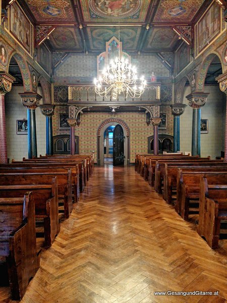 Collegiums Kapelle Kloster Mehrerau Bregenz Kirche Kapelle Taufsängerin Sängerin mit Gitarre Taufe Musik Taufmusik Bodensee Musikerin Gitarre Gesang Kirche Taufsängerin Vorarlberg www.gesangundgitarre.at Gesang Gitarre Yvonne Brugger