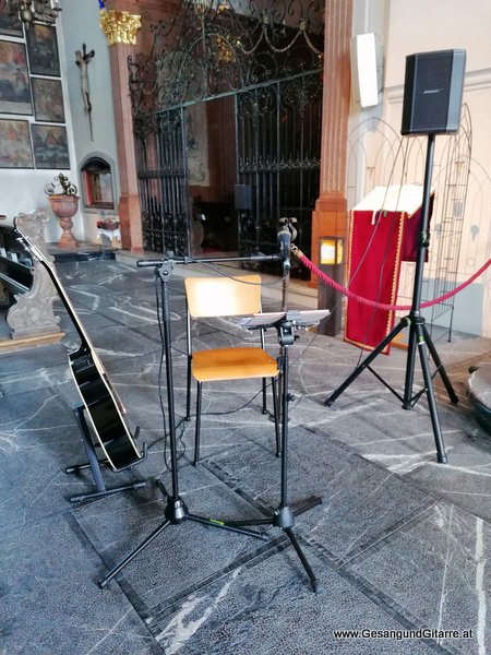 Basilika Rankweil Kirche Vorarlberg Verabschiedung Trauerfeier Beerdigung Verabschiedung Totenwache Musik Kirche Solomusikerin Sängerin mit Gitarre www.trauer-musik.at www.gesangundgitarre.at Gesang Gitarre Yvonne Brugger Trauersängerin Kirchensängerin Kirche Trauerfeier Beerdigung Verabschiedung Vorarlberg Musik Kirche Sängerin mit Gitarre www.trauer-musik.at www.gesangundgitarre.at Gesang Gitarre Yvonne Brugger Trauersängerin Kirchensängerin