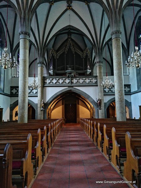 Kathedrale Vaduz Liechtenstein Kirche Vorarlberg Verabschiedung Trauerfeier Beerdigung Verabschiedung Totenwache Musik Kirche Solomusikerin Sängerin mit Gitarre www.trauer-musik.at www.gesangundgitarre.at Gesang Gitarre Yvonne Brugger Trauersängerin Kirchensängerin Kirche Trauerfeier Beerdigung Verabschiedung Vorarlberg Musik Kirche Sängerin mit Gitarre www.trauer-musik.at www.gesangundgitarre.at Gesang Gitarre Yvonne Brugger Trauersängerin Kirchensängerin