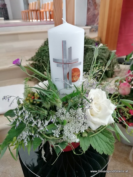 Hörbranz Kirche Hoerbranz Vorarlberg Verabschiedung Trauerfeier Beerdigung Verabschiedung Totenwache Musik Kirche Solomusikerin Sängerin mit Gitarre www.trauer-musik.at www.gesangundgitarre.at Gesang Gitarre Yvonne Brugger Trauersängerin Kirchensängerin Kirche Trauerfeier Beerdigung Verabschiedung Vorarlberg Musik Kirche Sängerin mit Gitarre www.trauer-musik.at www.gesangundgitarre.at Gesang Gitarre Yvonne Brugger Trauersängerin Kirchensängerin