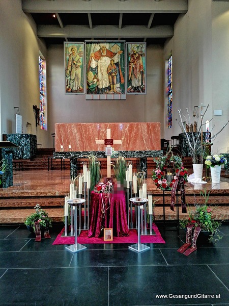 St. Gebhard Kirche Bregenz Vorarlberg Verabschiedung Trauerfeier Beerdigung Verabschiedung Totenwache Musik Kirche Solomusikerin Sängerin mit Gitarre www.trauer-musik.at www.gesangundgitarre.at Gesang Gitarre Yvonne Brugger Trauersängerin Kirchensängerin Kirche Trauerfeier Beerdigung Verabschiedung Vorarlberg Musik Kirche Sängerin mit Gitarre www.trauer-musik.at www.gesangundgitarre.at Gesang Gitarre Yvonne Brugger Trauersängerin Kirchensängerin