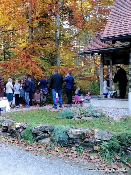 Hochzeitssängerin Sängerin Gitarre Kapelle Bezegg Andelsbuch Trauung Hochzeit Frastanz Vorarlberg