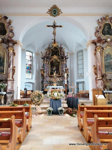 Musik Trauersängerin Sängerin Verabschiedung Vorarlberg Kirche Hörbranz Hoerbranz Beerdigung Beisetzung