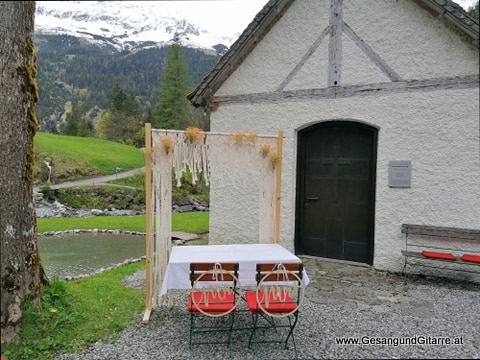 Sängerin Hochzeitssängerin Freie Trauung Vorarlberg Walsertal Trauungsmusik Hochzeitsmusik