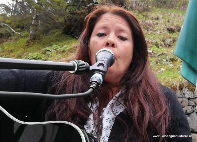 Sängerin Hochzeitssängerin Freie Trauung Vorarlberg Walsertal Trauungsmusik Hochzeitsmusik
