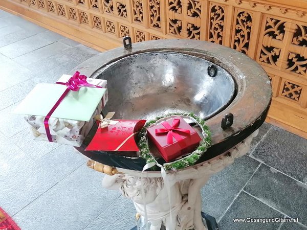 Sängerin Hochzeitssängerin Gitarre Freie Trauung Trauungsmusik Hochzeitsmusik Krumbach Vorarlberg Bodensee Bodenseeregion