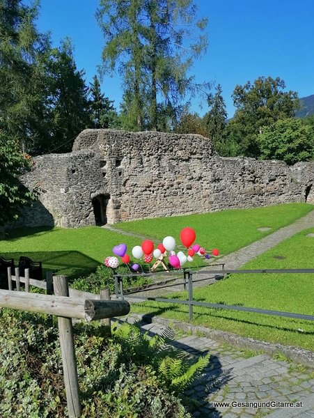 Hochzeitsfeier Dinner Sängerin Fest Feier Musik Musikerin Vorarlberg Bodensee Bregenz Gebhardsberg Bodenseeregion
