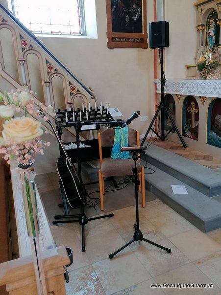 Kirche Müselbach Vorarlberg Musik Sängerin Hochzeitssängerin Hochzeit Trauung Vorarlberg Kirche www.gesangundgitarre.at Gesang Gitarre Yvonne Brugger