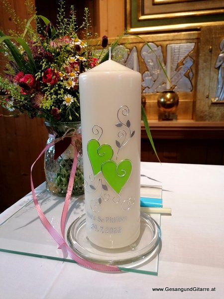 Kirche Theresienkapelle Schwarzenberg Vorarlberg Musik Sängerin Hochzeitssängerin Hochzeit Trauung Vorarlberg Kirche www.gesangundgitarre.at Gesang Gitarre Yvonne Brugger