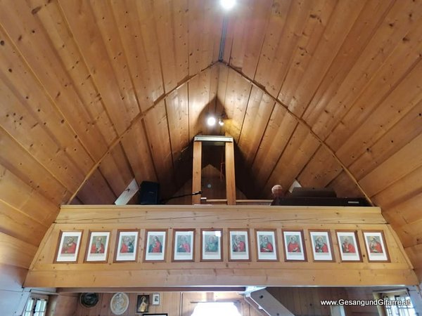 Kirche Theresienkapelle Schwarzenberg Vorarlberg Musik Sängerin Hochzeitssängerin Hochzeit Trauung Vorarlberg Kirche www.gesangundgitarre.at Gesang Gitarre Yvonne Brugger