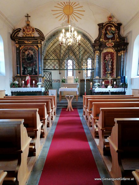 Brederis Rankweil Taufe Kirche Taufsängerin Sängerin mit Gitarre Taufe Musik Taufmusik Bodensee Musikerin Gitarre Gesang Kirche Taufsängerin Vorarlberg www.gesangundgitarre.at Gesang Gitarre Yvonne Brugger
