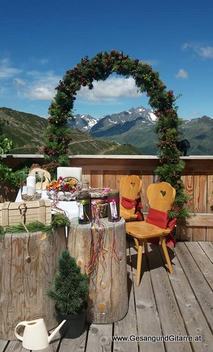 Sängerin Hoczeitssängerin Yvonne Brugger Musik Hochzeit Trauung Vorarlberg