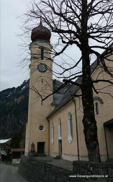 Sängerin Yvonne Brugger Taufe Musik Vorarlberg Wald Arlberg