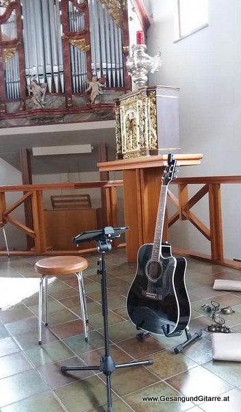 Sängerin Yvonne Brugger Taufe Vorarlberg Kirche Kloesterle