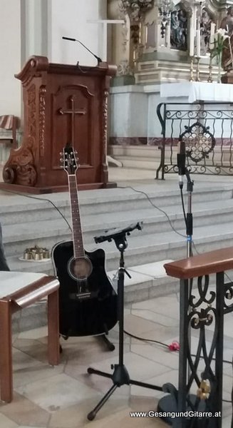 Sängerin Yvonne Brugger Taufe Vorarlberg Kirche Höchst