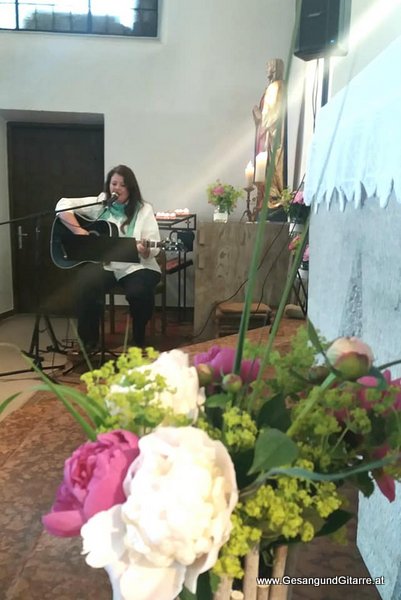 Sängerin Musik Taufe Yvonne Brugger Vorarlberg Batschuns