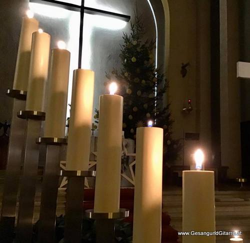 Sängerin Musik Totenwache Rosenkranz Rosenkranzbeten Bludenz Trauersängerin Kirche Beerdigung Begräbnis