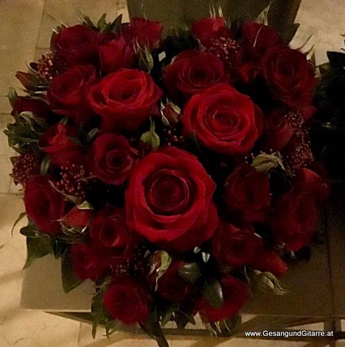 Sängerin Musik Totenwache Rosenkranz Rosenkranzbeten Bludenz Trauersängerin Kirche Beerdigung Begräbnis