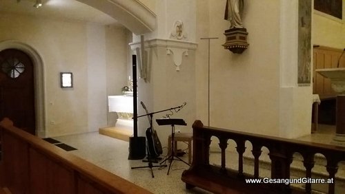 Musik Trauermusik Träuersängerin Sängerin Kirche Kirchensängerin Solosängerin Beerdigung Vorarlberg Feldkirch Totenwache