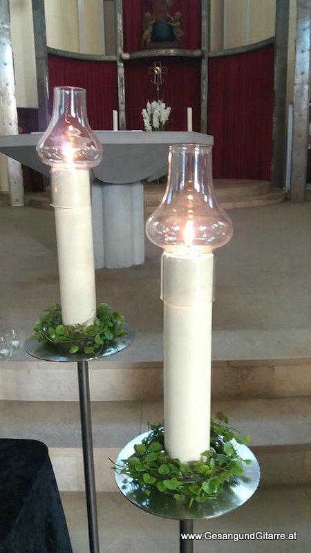 Sängerin Trauersängerin Yvonne Brugger Vorarlberg Kirche Mariahilf Bregenz Trauerfeier Beerdigung