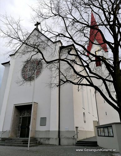Sängerin Musik Trauerfeier Feldkirch Altenstadt Trauersängerin Kirche Beerdigung Begräbnis