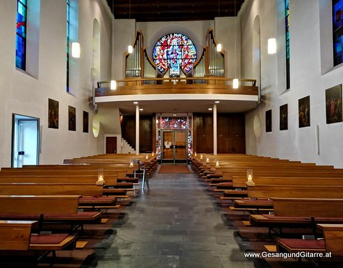 Sängerin Musik Trauerfeier Feldkirch Altenstadt Trauersängerin Kirche Beerdigung Begräbnis