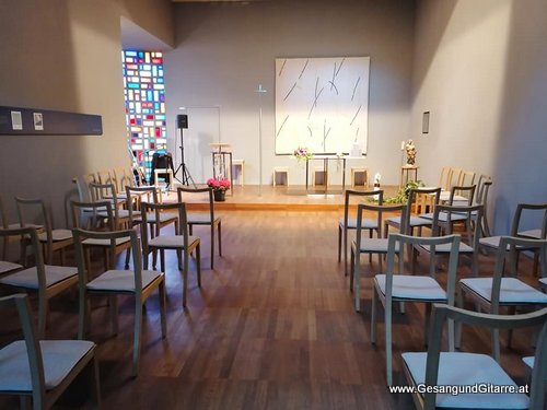 Musik Trauersängerin Sängerin Verabschiedung Vorarlberg Kirche Dornbirn Beerdigung Beisetzung