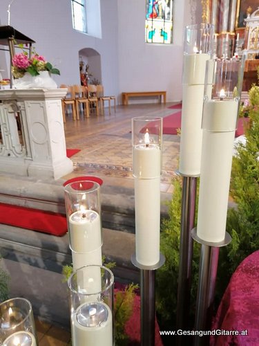 Sängerin Trauersängerin Musik Trauerfeier Beerdigung Begräbnis Beisetzung Vorarlberg Dornbirn