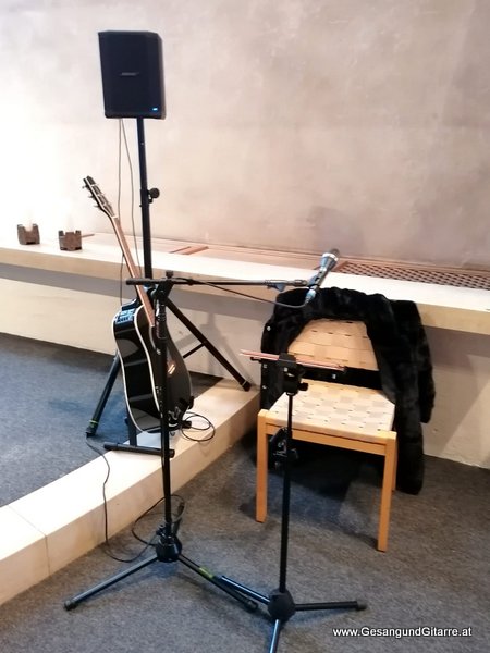 Kapelle St. Arbogast Götzis Musik Trauerfeier Kirche Trauersängerin Sängerin mit Gitarre Beerdigung Begräbnis Trauerfeier Verabschiedung Vorarlberg www.gesangundgitarre.at yvonne brugger