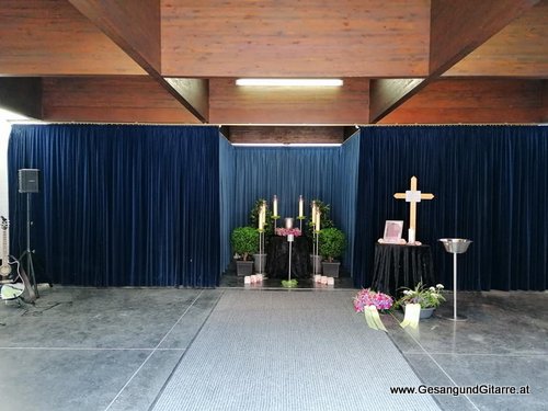 Musik am Friedhof Sängerin Trauersängerin Vorarlberg Lauterach Verabschiedung Beisetzung Trauerfeier