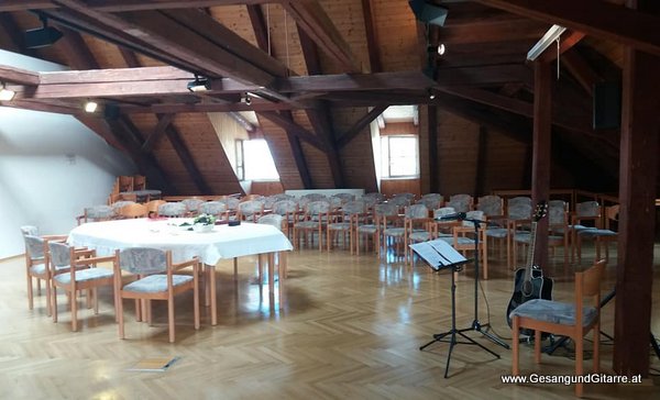 Sängerin Hochzeitssängerin Yvonne Brugger Musik Untermalung Begleitung Vorarlberg