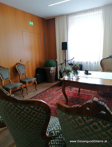 Sängerin Hochzeitssängerin Yvonne Brugger Trauung Hochzeit Musik Vorarlberg Standesamt Rathaus Dornbirn