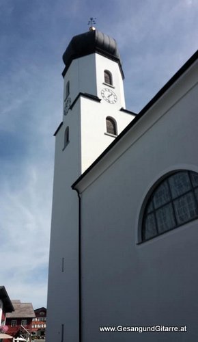 Hochzeitssängerin Sängerin mit Gitarre Musik in Sulzberg
