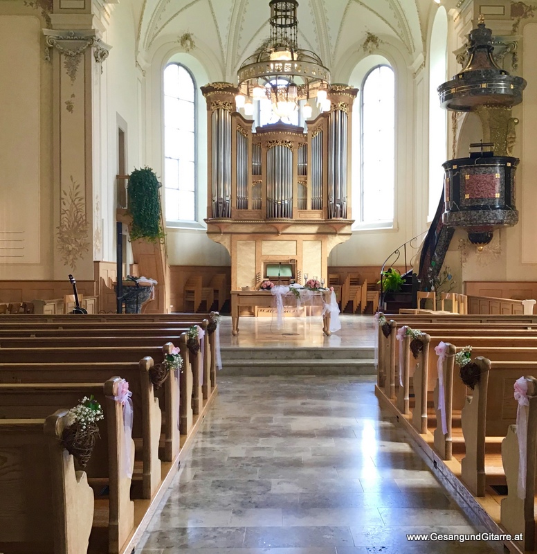 Hochzeit Trauung Schweiz Stein St. Gallen Kirche kirchlich Sängerin Musik