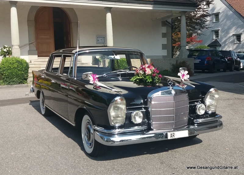Hochzeit Trauung Schweiz Stein St. Gallen Kirche kirchlich Sängerin Musik