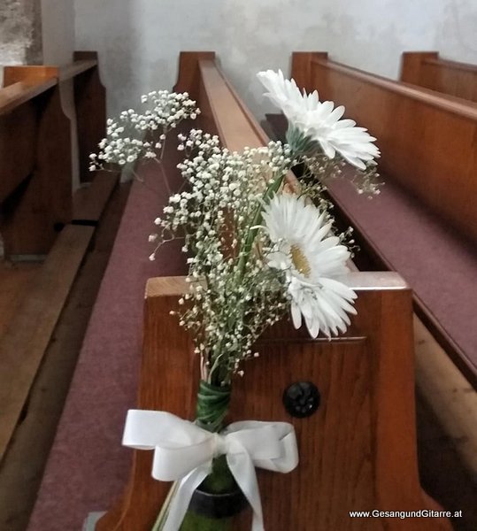 Sängerin Yvonne Brugger Diamant Hochzeit Segnung Vorarlberg Kirche