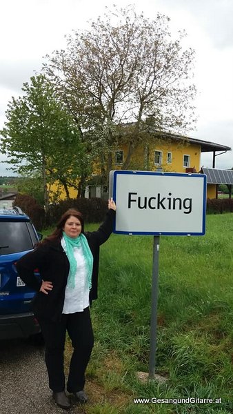 Sängerin Yvonne Brugger Diamant Hochzeit Segnung Vorarlberg Kirche