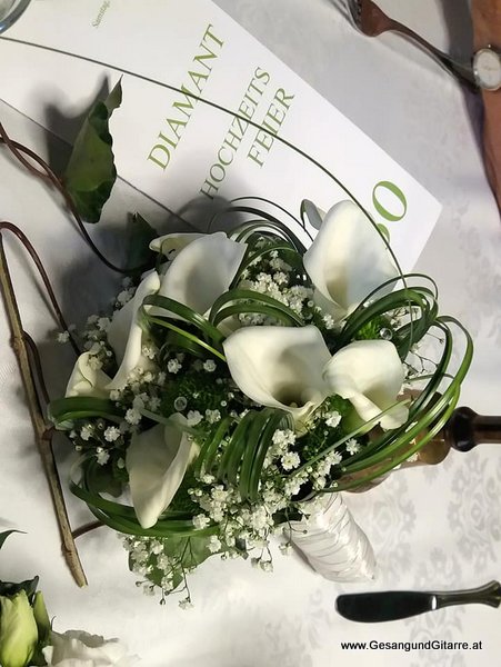 Sängerin Yvonne Brugger Diamant Hochzeit Segnung Vorarlberg Kirche